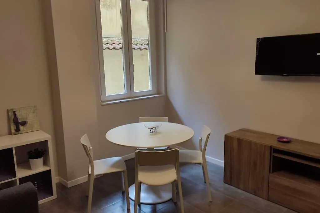 109C Mezzocannone Cozy Apartament Centro Storico Naples